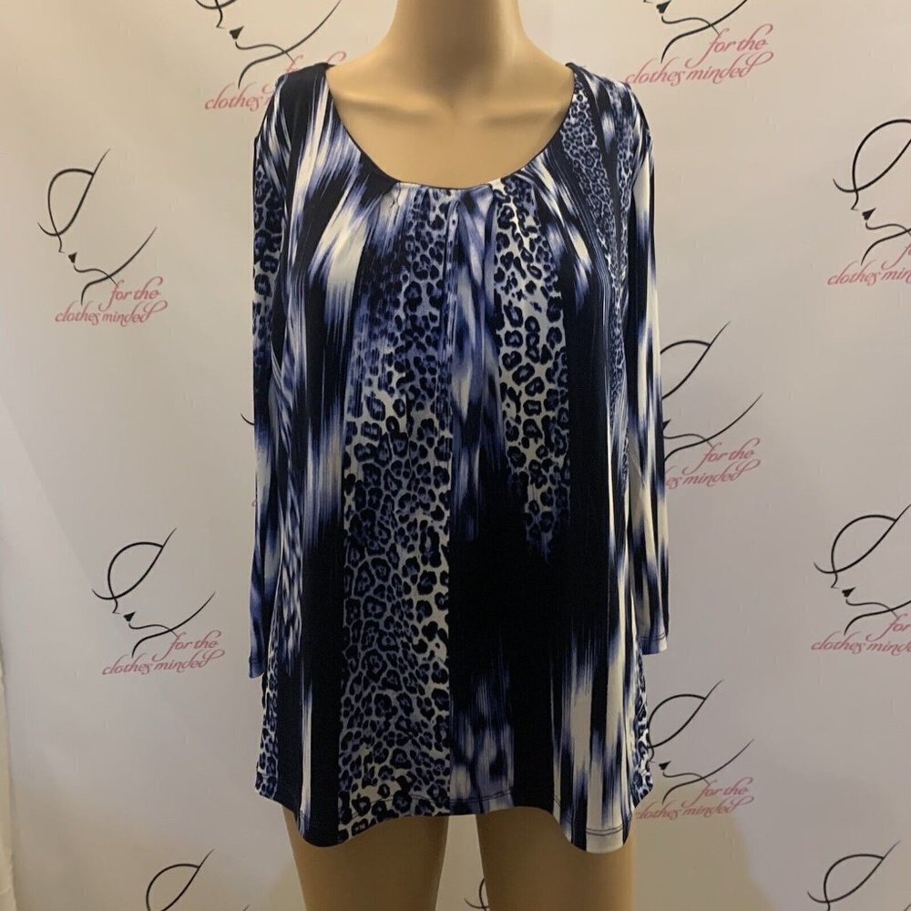 TAN JAY. Size SP. Pullover Jersey Pleated Neck. 3/4 Sleeves. B81.